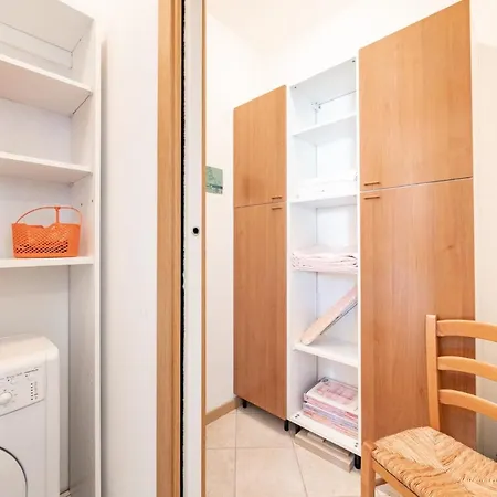 Viserba Cozy Studio W/ Balcony Apartmán *